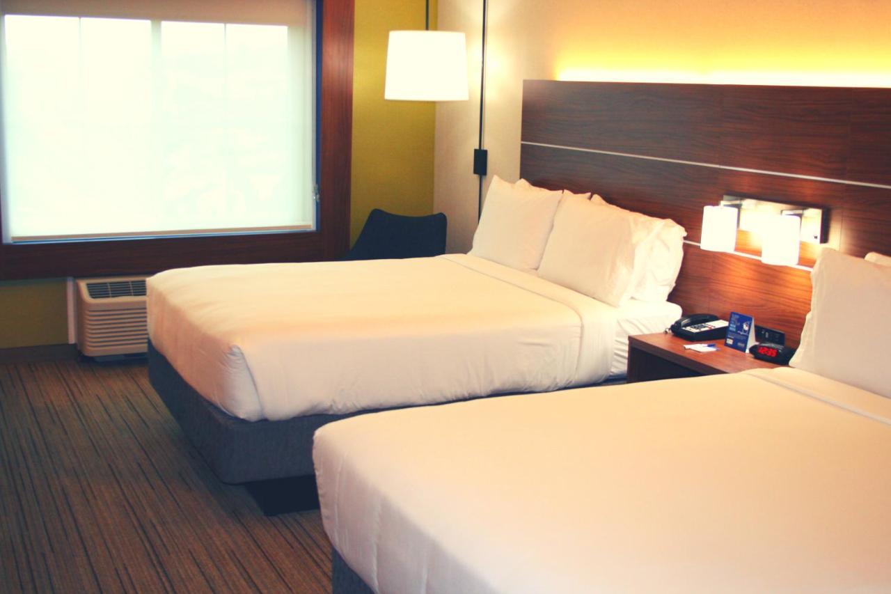 Holiday Inn Express Hotel & Suites Marina By Ihg Luaran gambar