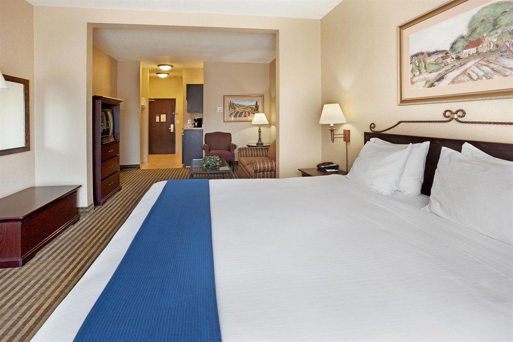 Holiday Inn Express Hotel & Suites Marina By Ihg Bilik gambar