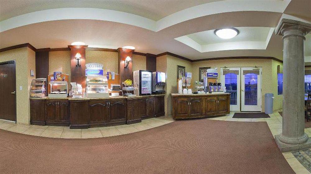 Holiday Inn Express Hotel & Suites Marina By Ihg Luaran gambar