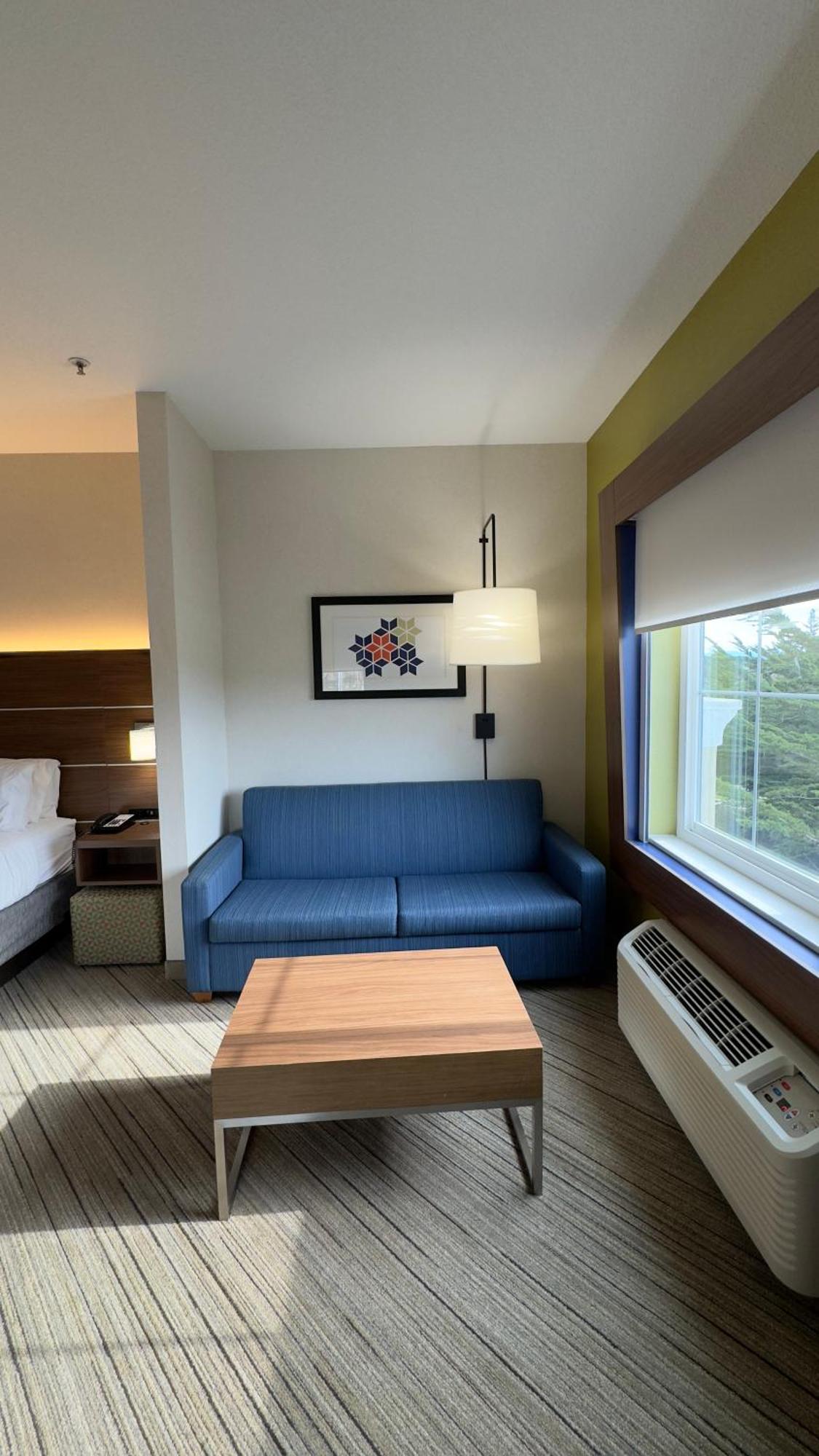 Holiday Inn Express Hotel & Suites Marina By Ihg Luaran gambar